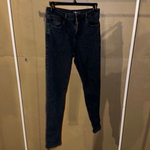 OLD NAVY - SUPER SKINNY JEGGING